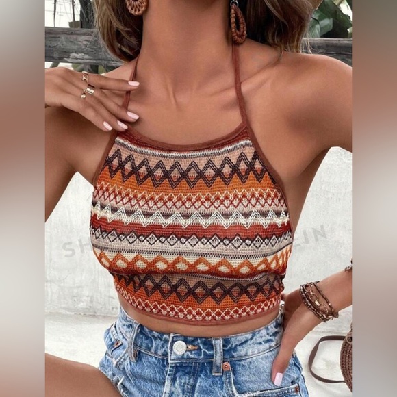 SHEIN Tops - Geo Print‎ Halter Top